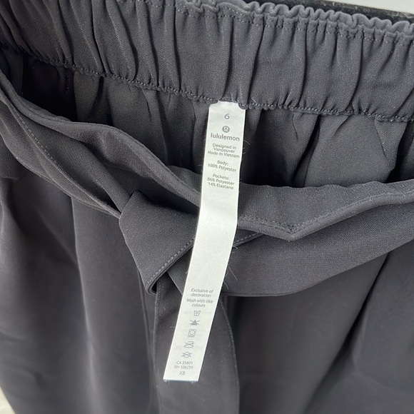 lululemon Pants - Picture 7 of 8